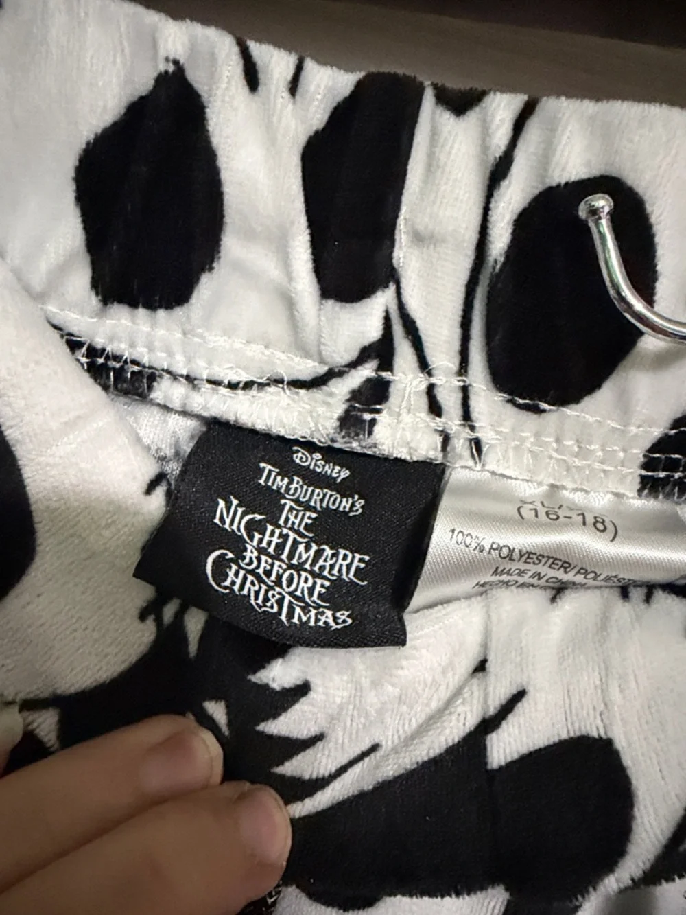Disney The Nightmare Before Christmas Black and White Lounge Pants - Picture 2 of 6